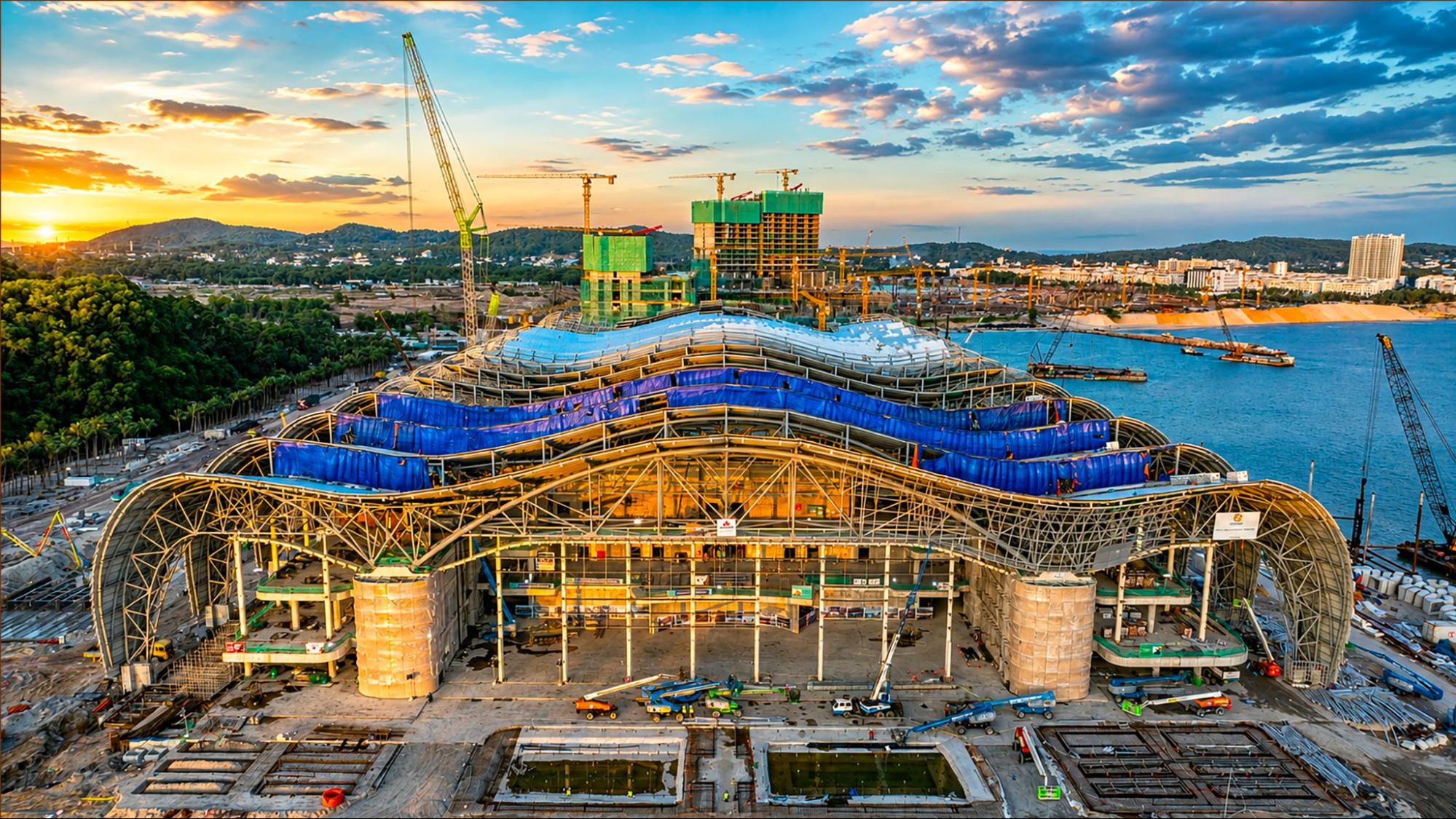 Phú Quốc thay đổi ngoạn mục tưng ngày: Trung tâm Hội nghị APEC lớn nhất thế giới đang thành hình “thần tốc” chưa từng có
